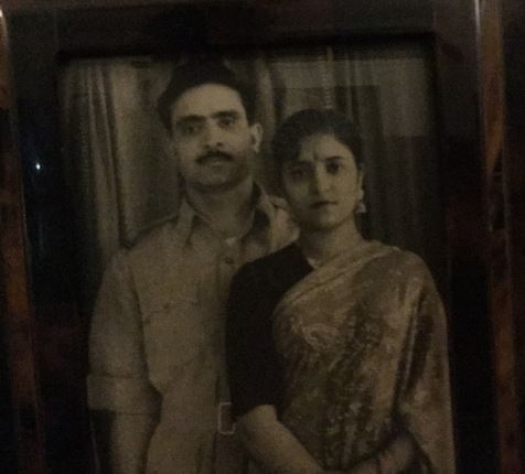 Rajiv Luthra (Lawyer) Wiki, Age, Wife, Net Worth, Family, Education, Biography & More 7 Rajiv Luthra's parents
