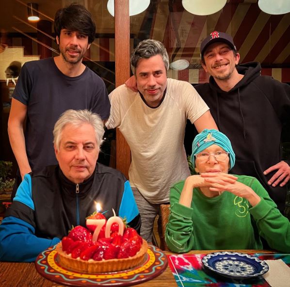 Roberto de Carvalho Wiki (Rita Lee's Husband) Age, Net Worth, Family, Kids, Biography & More 10 Roberto and his kids