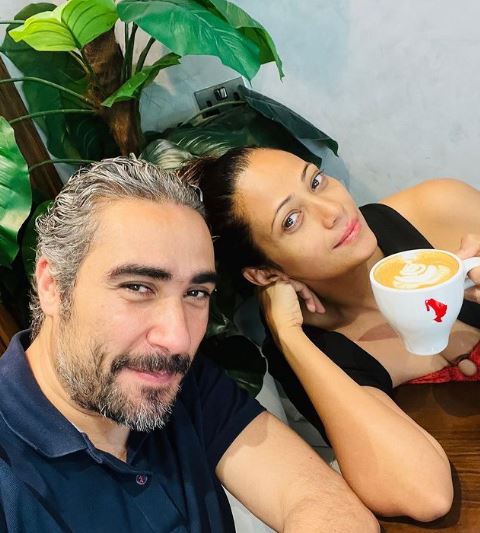 Aaliya Siddiqui Wiki, Husband, Boyfriend, Kids, Age, Family, Height, Biography & More 10 Aaliya with her current partner