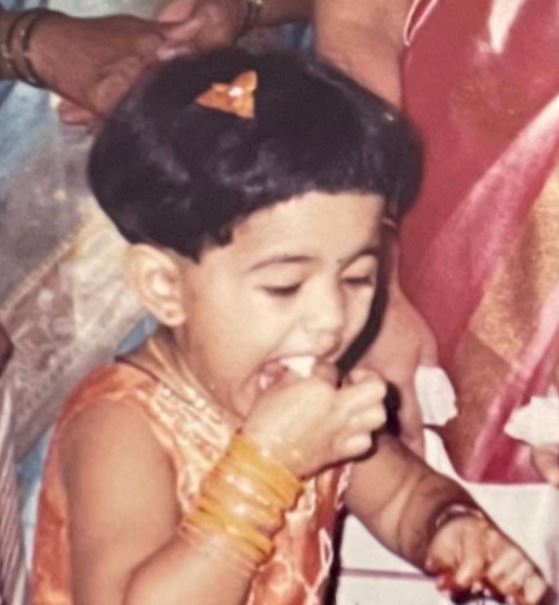 Sini Shetty (Miss India) Wiki, Biography, Age, Height, Parents, Education, Boyfriend & Facts 11 Childhood photo of Sini