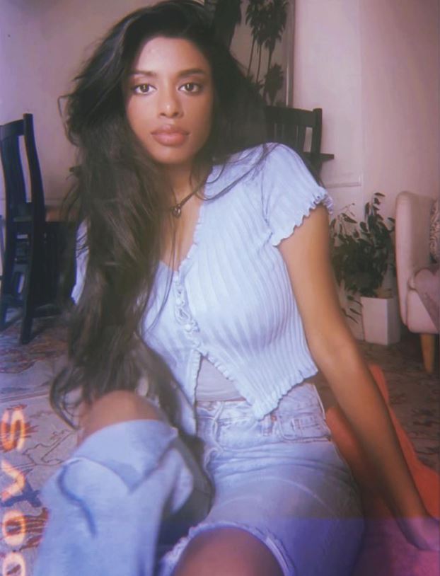 Debbii Dawson bio