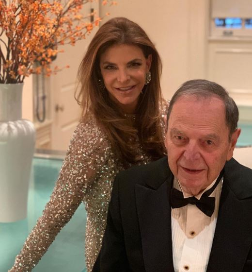 Dina De Luca Wiki, Biography, Age, Husband, Net Worth, Children, Career & More 5 Dina De Luca with her father