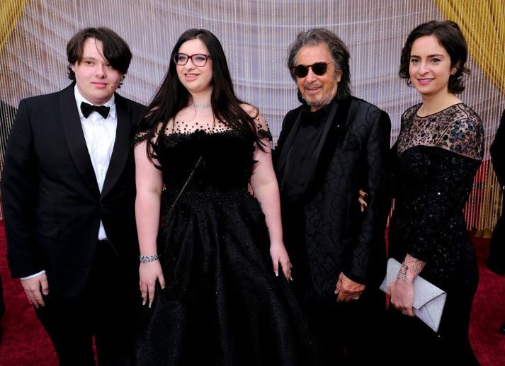Anton James Pacino Wiki (Al Pacino's Son), Age, Disability, Girlfriend, Height, Family, Net Worth, Biography & More 5 Olivia with her siblings and dad
