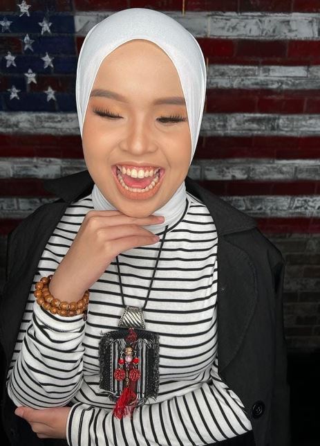 Putri Ariani Biography, Wiki, Age, Parents, Religion, Biodata, Songs, Nationality & More 8 Putri Ariani wiki
