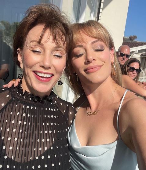 Shallon Lester Wiki, Age, Net Worth, Husband, Kids, Family, Height, Biography & More 4 Shallon with her mother