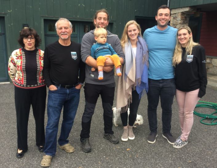 Sidonie Nargeolet (Paul-Henri Nargeolet's Daughter) Wiki, Biography, Age, Husband, Family, Net Worth & More 3 Sidonie with her family