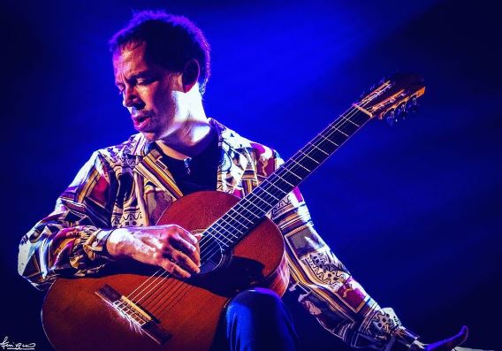 Thibault Cauvin (Guitarist) Wiki, Biography, Age, Wife, Parents, Net Worth, Songs & More 4 Thibault Cauvin biography