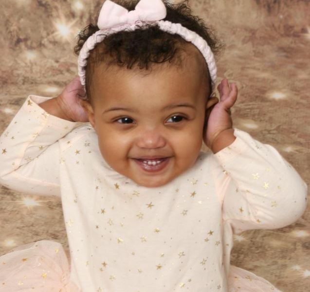 Elise Finch Husband, Wiki, Biography, Age, Daughter, Family, Cause of Death & More 4 A photo of Elise's daughter Grace Henriques