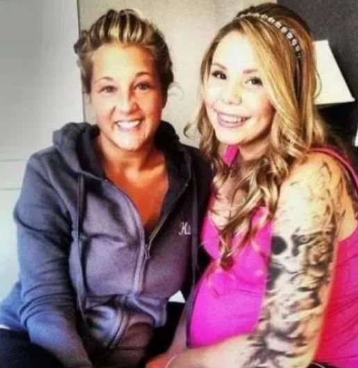 Kailyn Lowry Wiki, Age, Net Worth, Kids, Husband, Boyfriend, Baby Daddy, Family, Height & More 3 An old photo of Kailyn with her mother