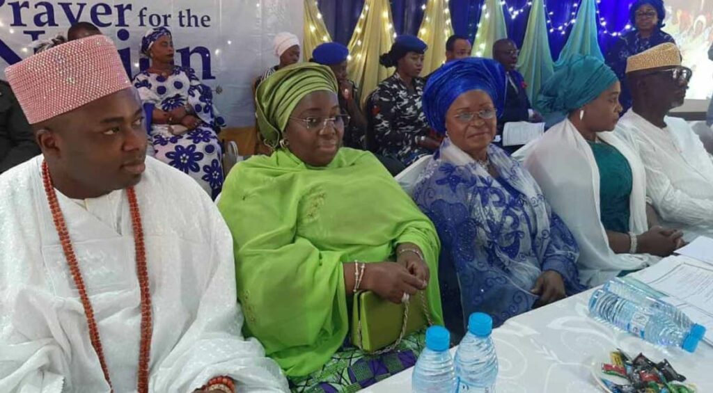 Bintu Fatima Tinubu Wiki, Age, Biography, Husband, Family, Net worth, Kids, Career & More 5 Bintu Fatima Tinubu career
