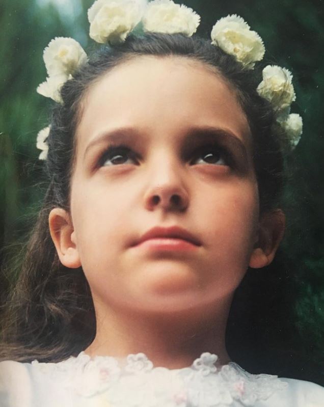 Maria Debska Wiki, Age, Family, Boyfriend, Husband, Net Worth, Height, Biography & More 2 Childhood photo of Maria Debska