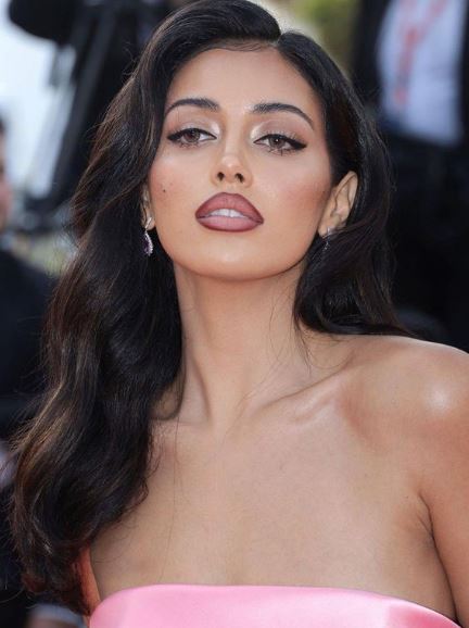 Cindy Kimberly Wiki, Biography, Husband, Birthday, Parents, Ethnicity, Net Worth & More 12 Cindy Kimberly biodata