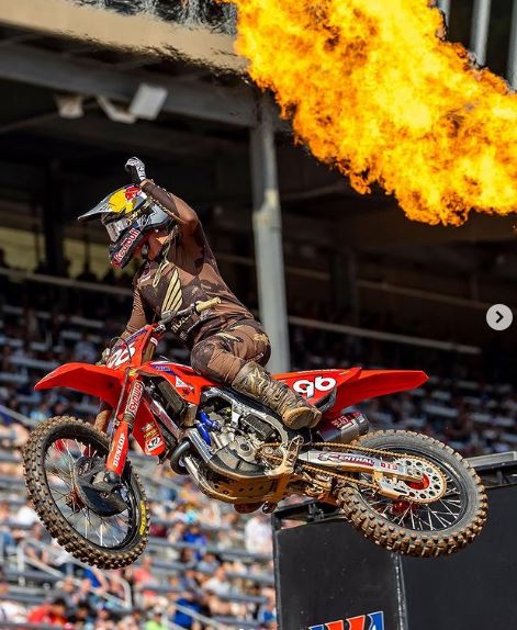 Hunter Lawrence (Racer) Wiki, Age, Height, Girlfriend, Family, Net Worth, Biography & More 6 Hunter Lawrence career
