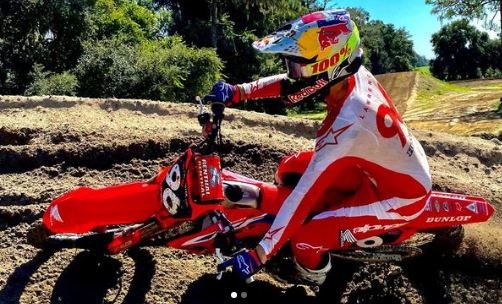 Hunter Lawrence (Racer) Wiki, Age, Height, Girlfriend, Family, Net Worth, Biography & More 5 Hunter Lawrence injury