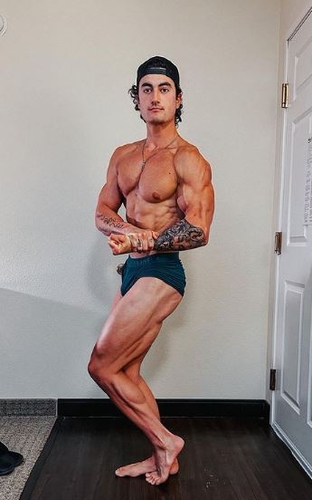 Jesse James West Age, Height, Weight, Biography, Wiki, Workout, Family, Girlfriend & More 2 Jesse James West height