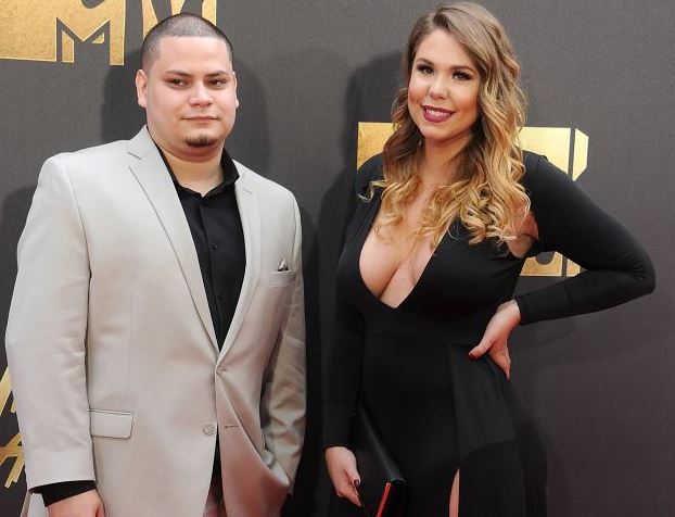 Kailyn Lowry Wiki, Age, Net Worth, Kids, Husband, Boyfriend, Baby Daddy, Family, Height & More 7 Kailyn and Jordan Wenner