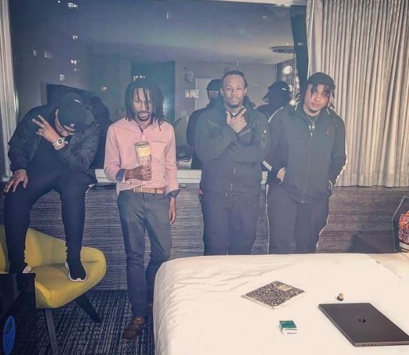 King Lil Jay Age, Height, Net Worth, Wife, Biography, Wiki, Family, Girlfriend & More 4 King Lil with his friends