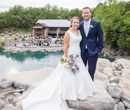 Lee Hodges Wiki, Biography, Age, Net Worth, Wife, Kids, Family, Height, Stats & More 6 Lee Hodges with his wife Savannah Hodges