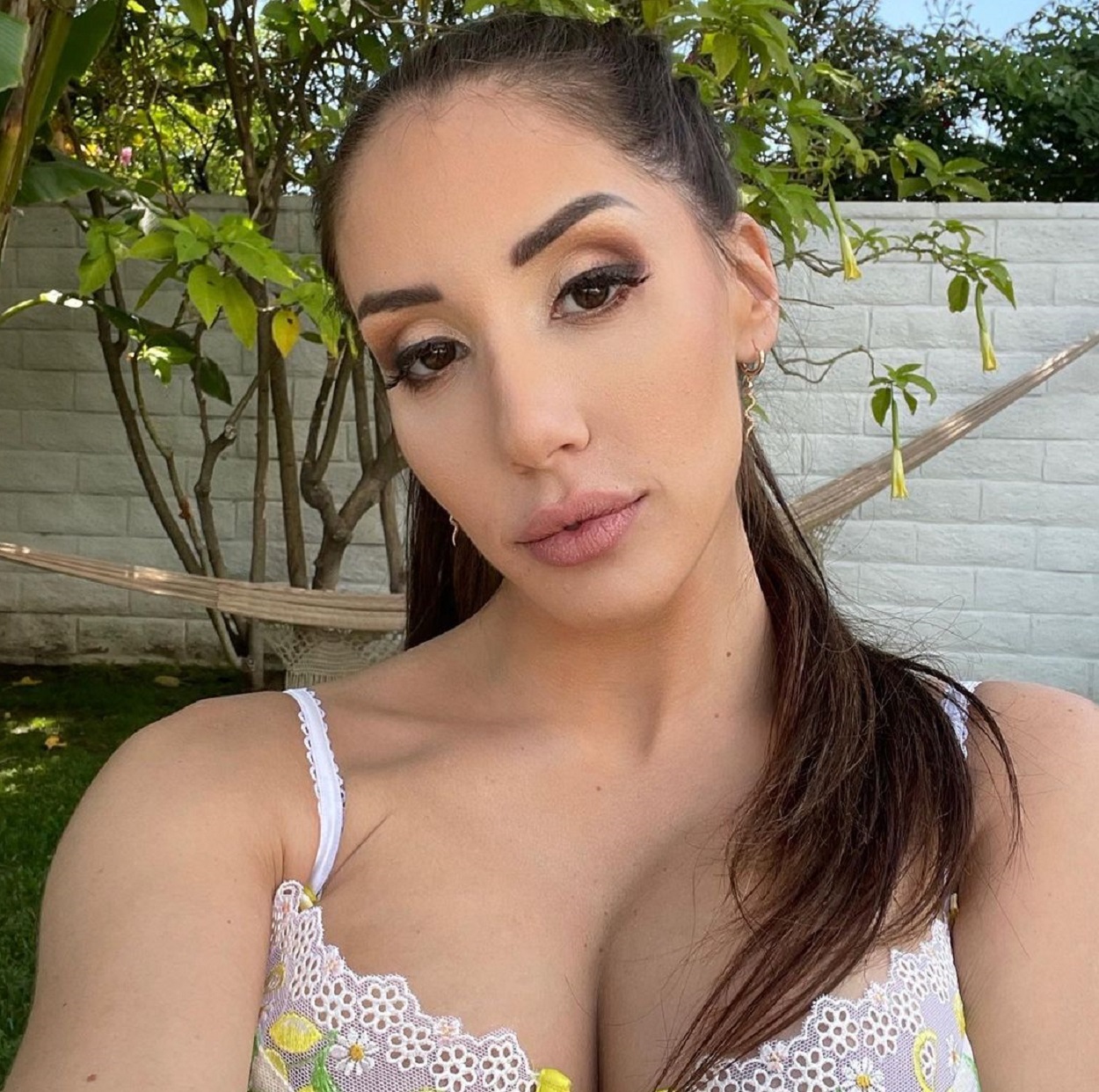 Naomi Ross (Adin Ross' Sister) Wiki, Age, Boyfriend, Family, Height