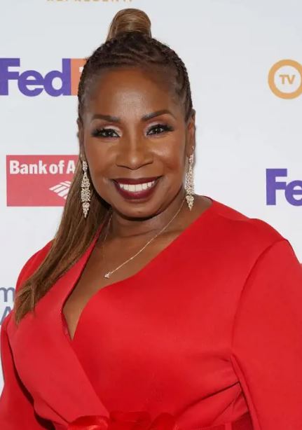 Nisa Vanzant (Iyanla Vanzant's Daughter) Wiki, Biography, Death, Age, Husband, Family & More 3 Nisa Vanzant's mother Iyanla Vanzant