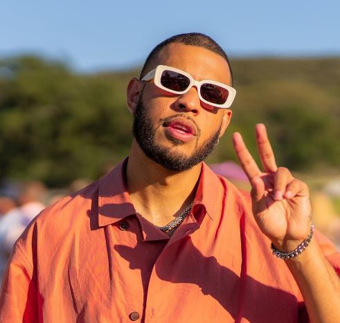 Sarunas J Jackson: Biography, Wiki, Brother, Wife, Parents, Net Worth, Height & More 8 Sarunas J Jackson wiki