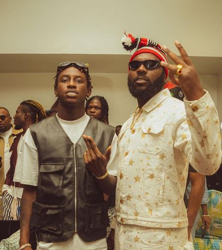 Shallipopi (Singer) Wiki, Biography, Net Worth, Age, Girlfriend, Ethnicity, Family, Height & More 5 Shallipopi with his friends
