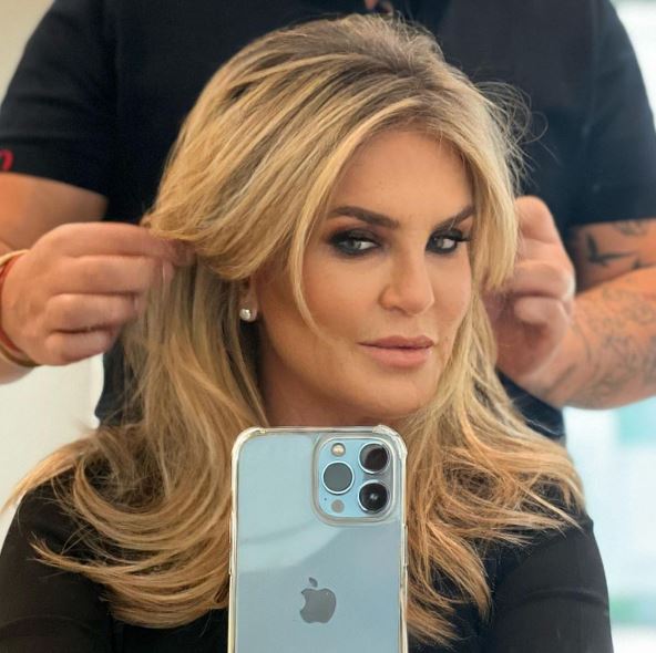 Susana Uribarri Wiki (José Luis Uribarri's Daughter) Age, Husband, Children, Net Worth, Family, BIO & More 11 Susana Uribarri Career