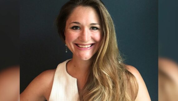Adrienne Vaughan Biography, Age, Husband, Family, Kids, Net Worth, Death Cause & More 17 Adrienne Vaughan