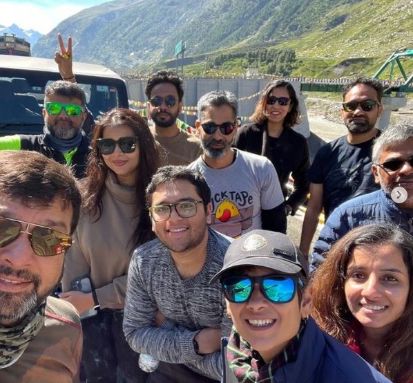Ambareesh and his friends