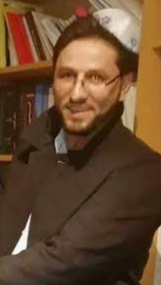 Salwan Momika Wiki, Age, Wife, Religion, Parents, Controversy, Biography & More 2 An old photo of Salwan Momika