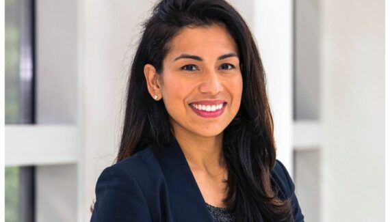 Apoorva Tewari Ramaswamy Wiki (Vivek Ramaswamy’s Wife) Age, Net Worth, Family, Kids, Nationality, Religion & More 14 Apoorva Tewari Ramaswamy