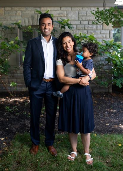 Apoorva Tewari Ramaswamy Wiki (Vivek Ramaswamy’s Wife) Age, Net Worth, Family, Kids, Nationality, Religion & More 5 Apoorva Tewari Ramaswamy is the wife of Vivek Ramaswamy