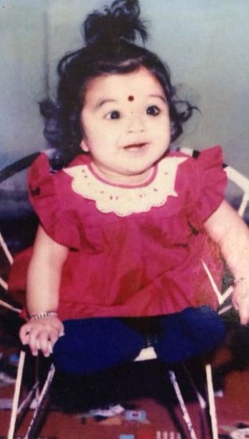 Spandana Raghavendra (Vijay Raghavendra's Wife) Wiki, Biography, Age, Death, Kids, Parents & More 3 Childhood photo of Spandana