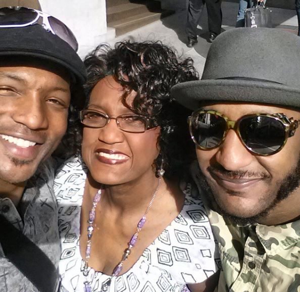 Clifton Oliver (Lion King Actor) Wiki, Biography, Age, Wife, Family, Net Worth, Death Cause & More 9 Clifton with his mom and brother