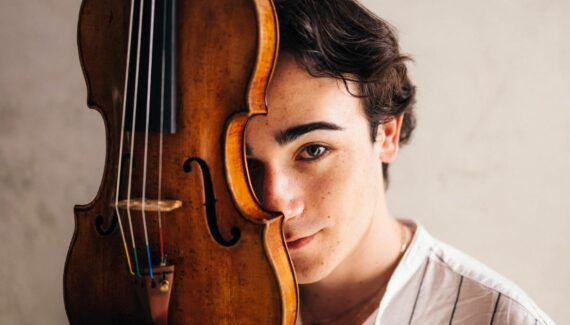 Enzo Kok: Wiki, BIO, Birthday, Age, Parents, Girlfriend, Net Worth, Height & More 13 Enzo Kok
