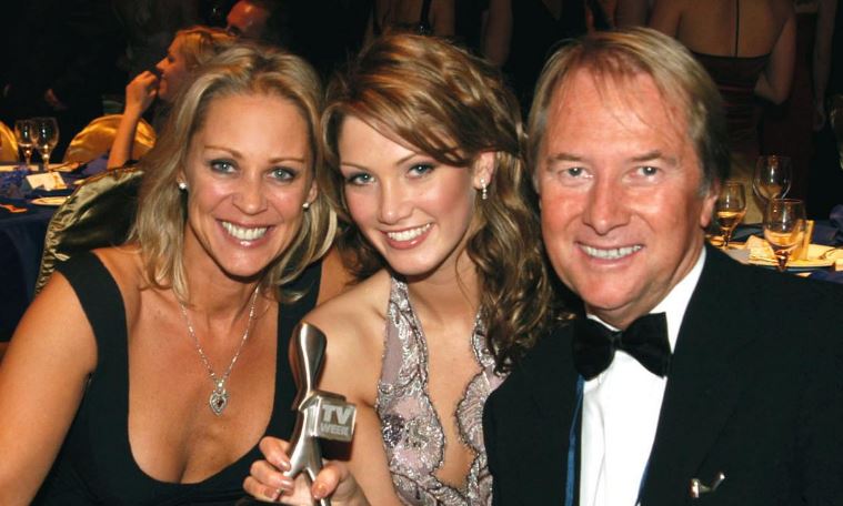 Gaynor Martin (Glenn Wheatley's Wife) Wiki, Age, Kids, Family, Net Worth, Biography & More 2 Gaynor and her friends