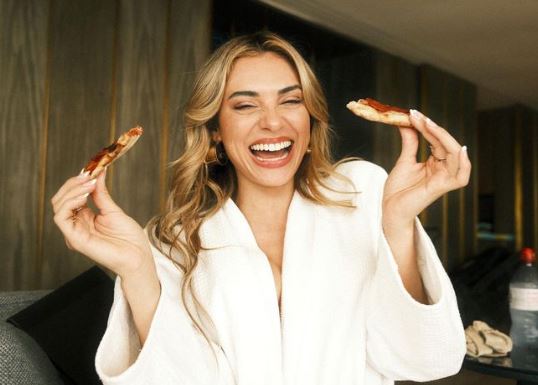 Georgia Hassarati wikipedia