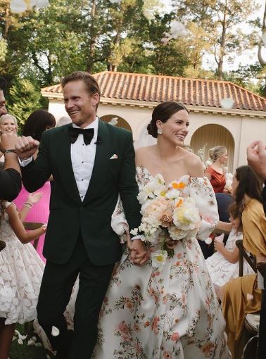 Grant Hughes and Sophia Bush’s wedding photo