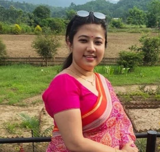 Indrani Tahbildar: Wiki, Age, Husband, Kids, Biography, Family, Death Cause & More 9 Indrani Tahbildar biography