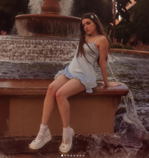 Lilmochidoll Wiki, Age, Real Name, Boyfriend, Family, Height, Net Worth, BIO & More 11 Lilmochidoll biography