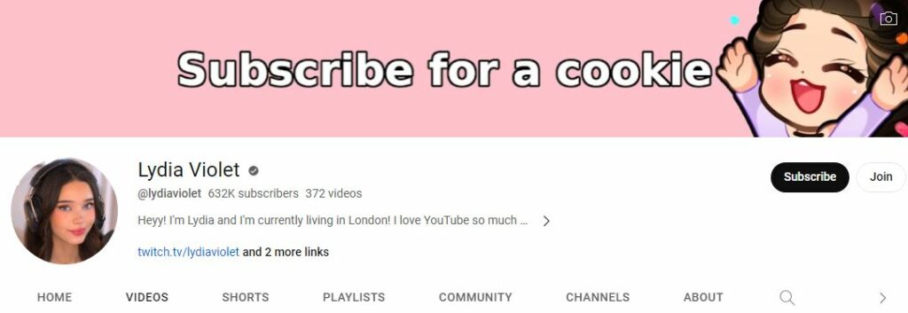 Lydia Violet Height, Age, Wiki, Boyfriend, Parents, Net Worth, Biography & More 6 Lydia Violet's Youtube channel