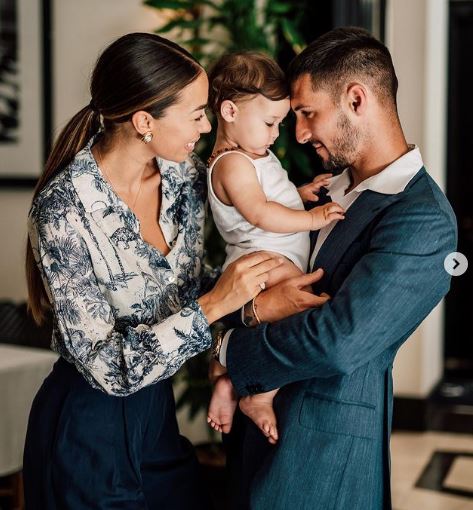 Matteo Napolitano Age, Height, Weight, Wife, Parents, Biography, Wiki, Stats & More 8 Matteo with his former partner Ginevra Sozzi and daughter Giselle
