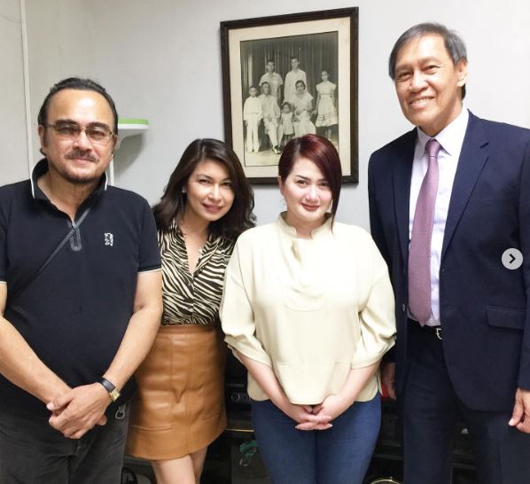 Michelle Ortega (Ysabel Ortega’s Mother) Age, Wiki, Husband, Kids, Family, Biography & More 2 Michelle Ortega with family