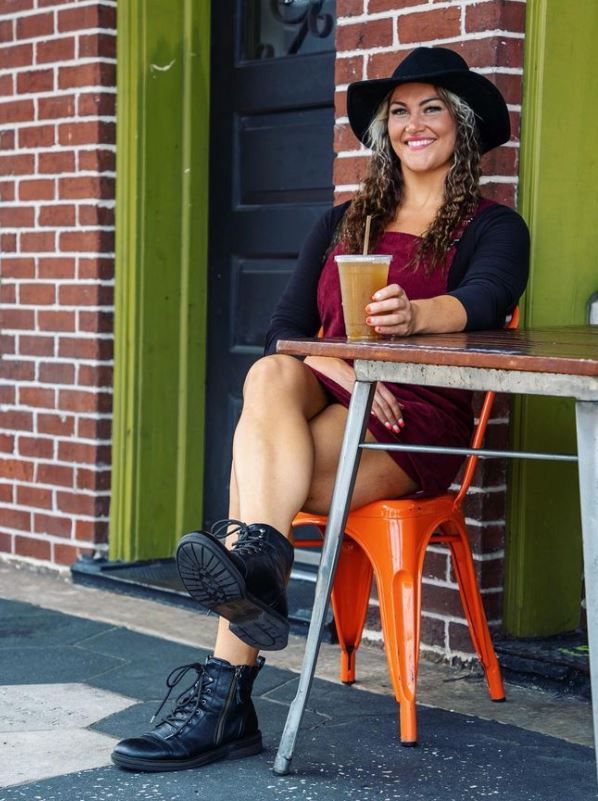 Mika Rotunda Wiki (Bray Wyatt’s Sister), Age, Husband, Kids, Family, Net Worth, BIO & More 12 Mika Rotunda net worth