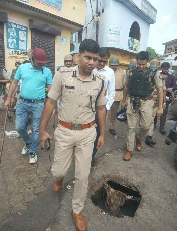 Prabhakar Chaudhary (IPS) Wiki, Wife, Age, Parents, Education, BIO, UPSC Rank & More 6 Prabhakar Chaudhary transfer