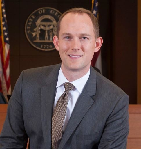 Scott McAfee (Judge) Wiki, Age, Wife, Family, Education, Biography & More 6 Scott McAfee career