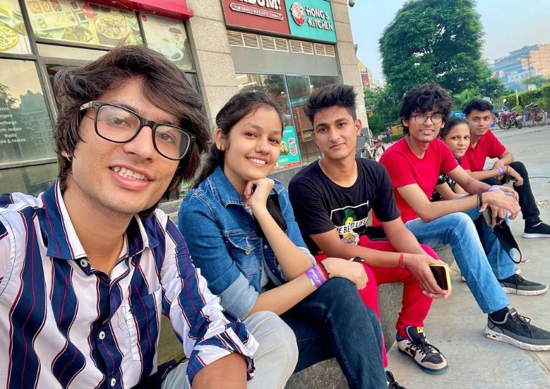 Sourav Joshi with his friends