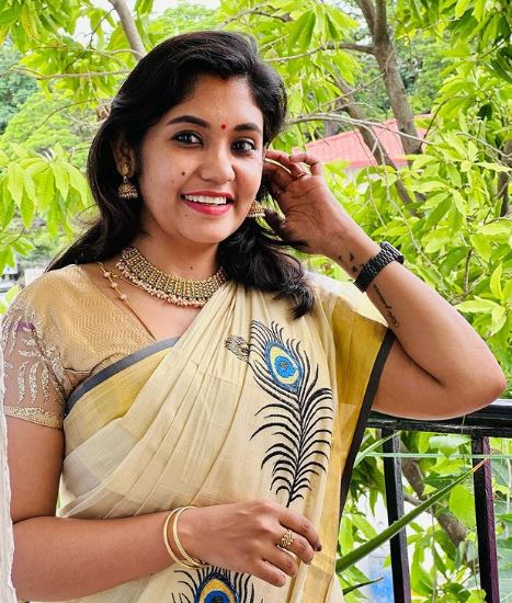 Sruthi Shanmuga wiki