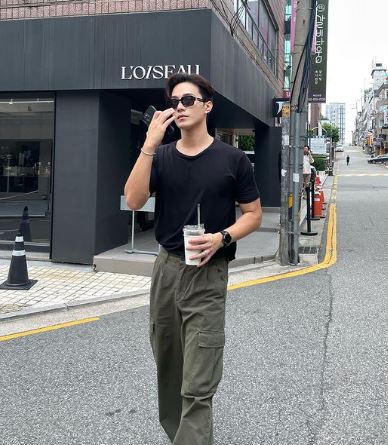 Thassapak Hsu Wife, Girlfriend, Age, Height, Family, Children, Biography, Wiki & More 5 Thassapak Hsu wiki