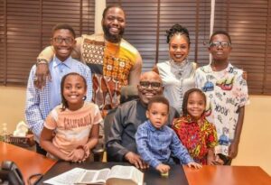 Tolu Odukoya Ijogun Bimbo Odukoya s Daughter Wiki Age Husband Net tolu-odukoya-ijogun-bimbo-odukoya-s-daughter-wiki-age-husband-net